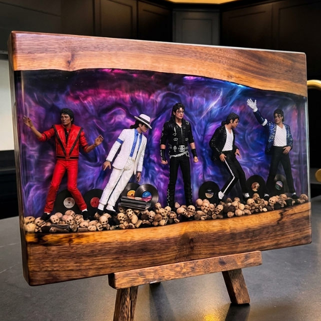MJ Boards [PRE-ORDER] 12x16in
